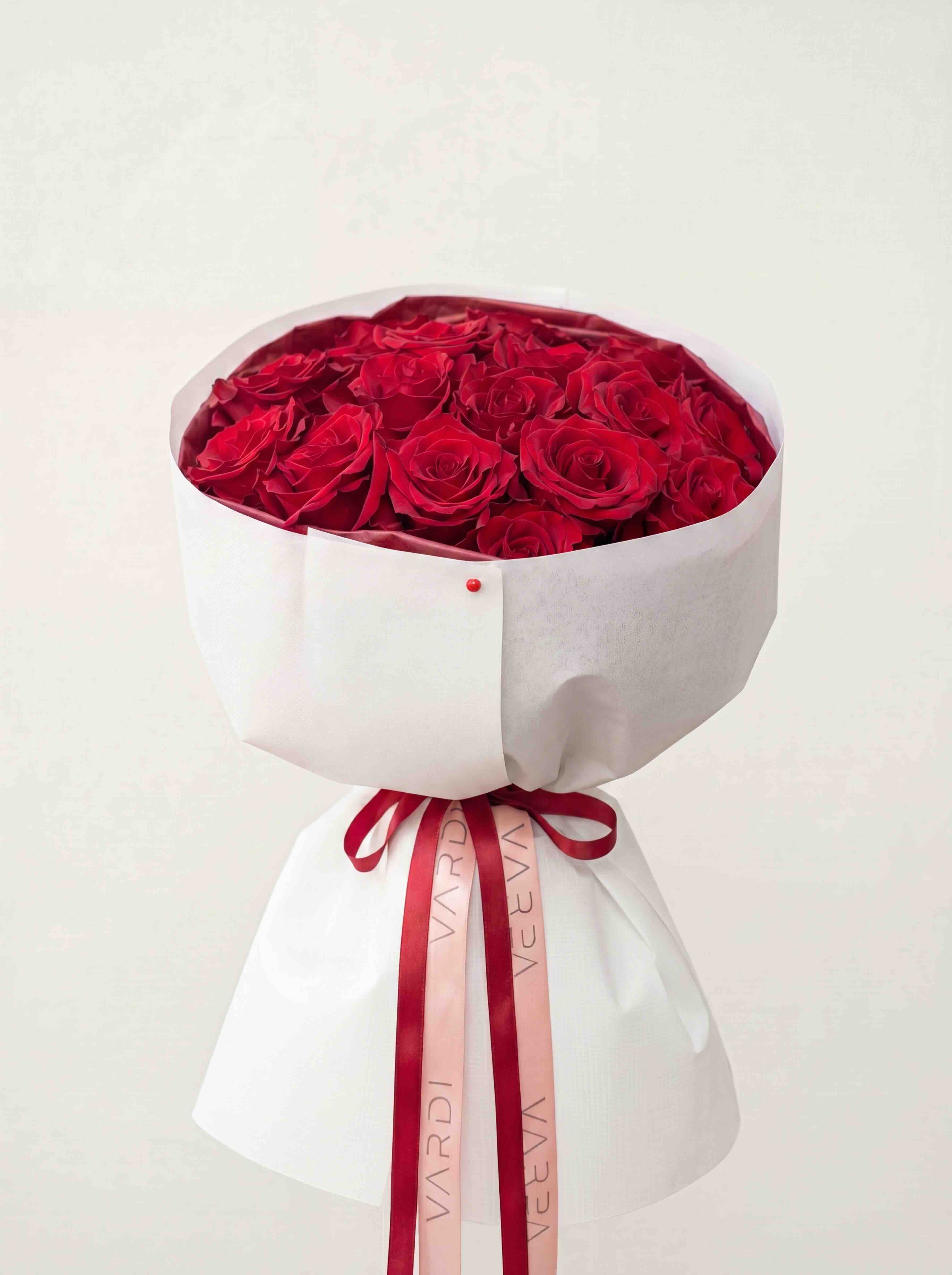 Red Love Story – image 1